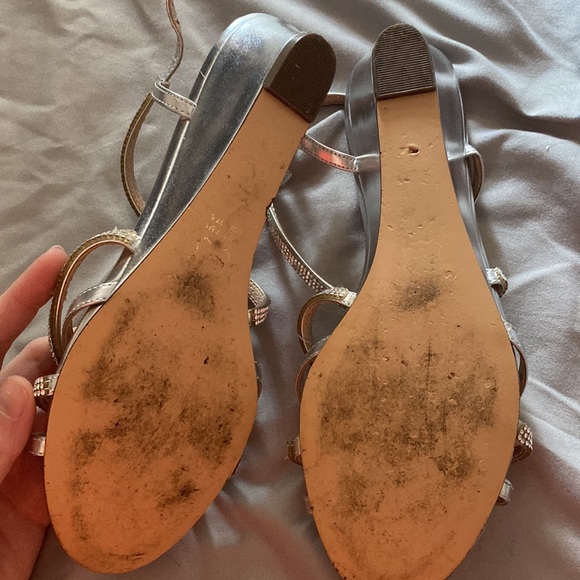 Silver sandals - Picture 5 of 11